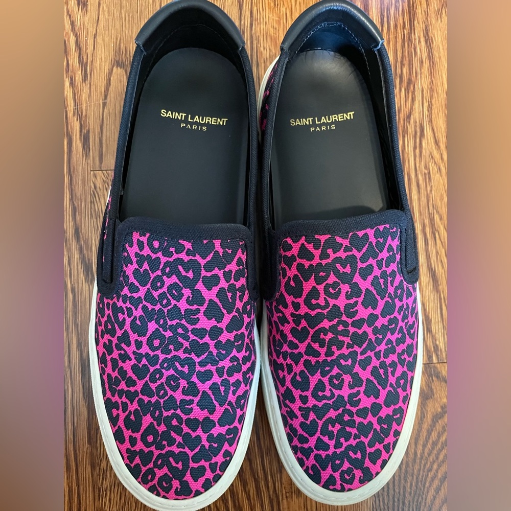 Saint Laurent Venice slip on sz 40
